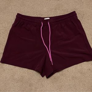 Lou & Grey maroon active shorts.
